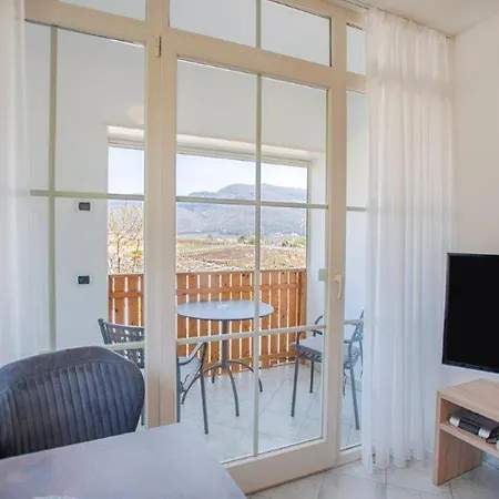Roland Aparthotel *